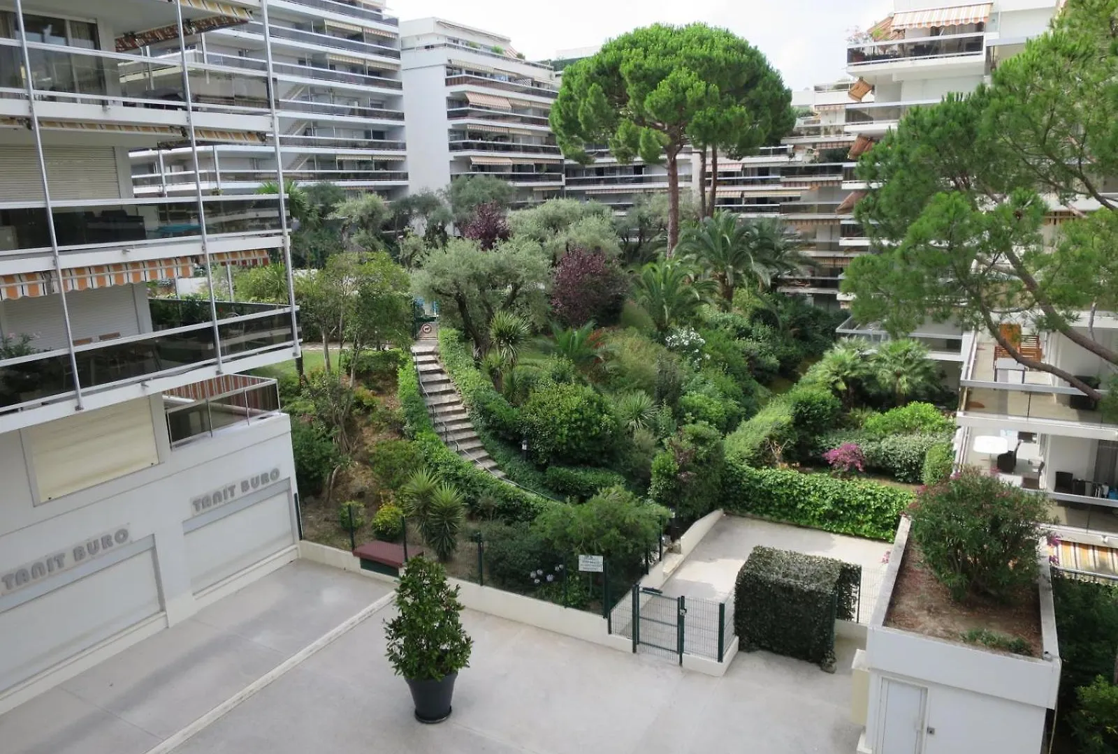 Ara 40M2 Classe Immense Terrasse 35 M2 Piscine Antibes Juan Parking 0*,