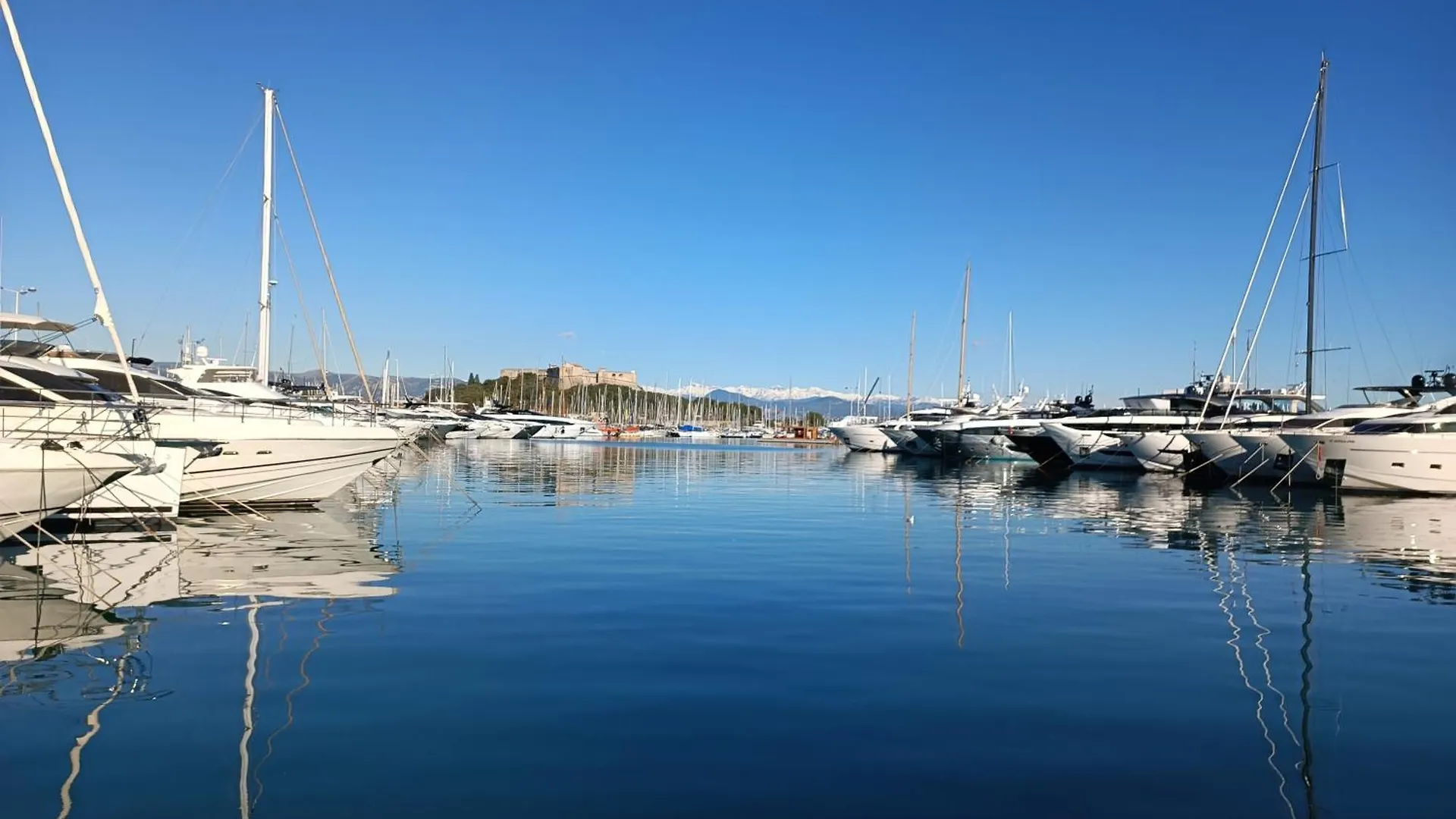 Apartment Ara 40M2 Classe Immense Terrasse 35 M2 Piscine Antibes Juan Parking France