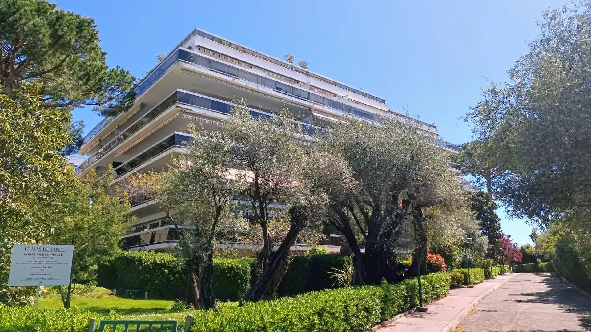 Ara 40M2 Classe Immense Terrasse 35 M2 Piscine Antibes Juan Parking 0*,  France