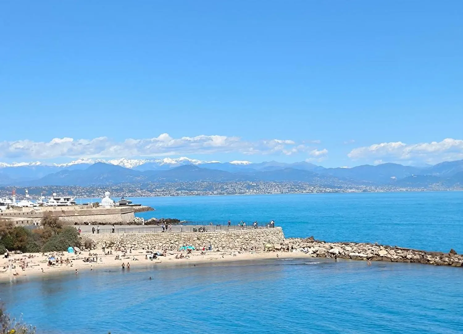 Ara 40M2 Classe Immense Terrasse 35 M2 Piscine Antibes Juan Parking 0*,  France